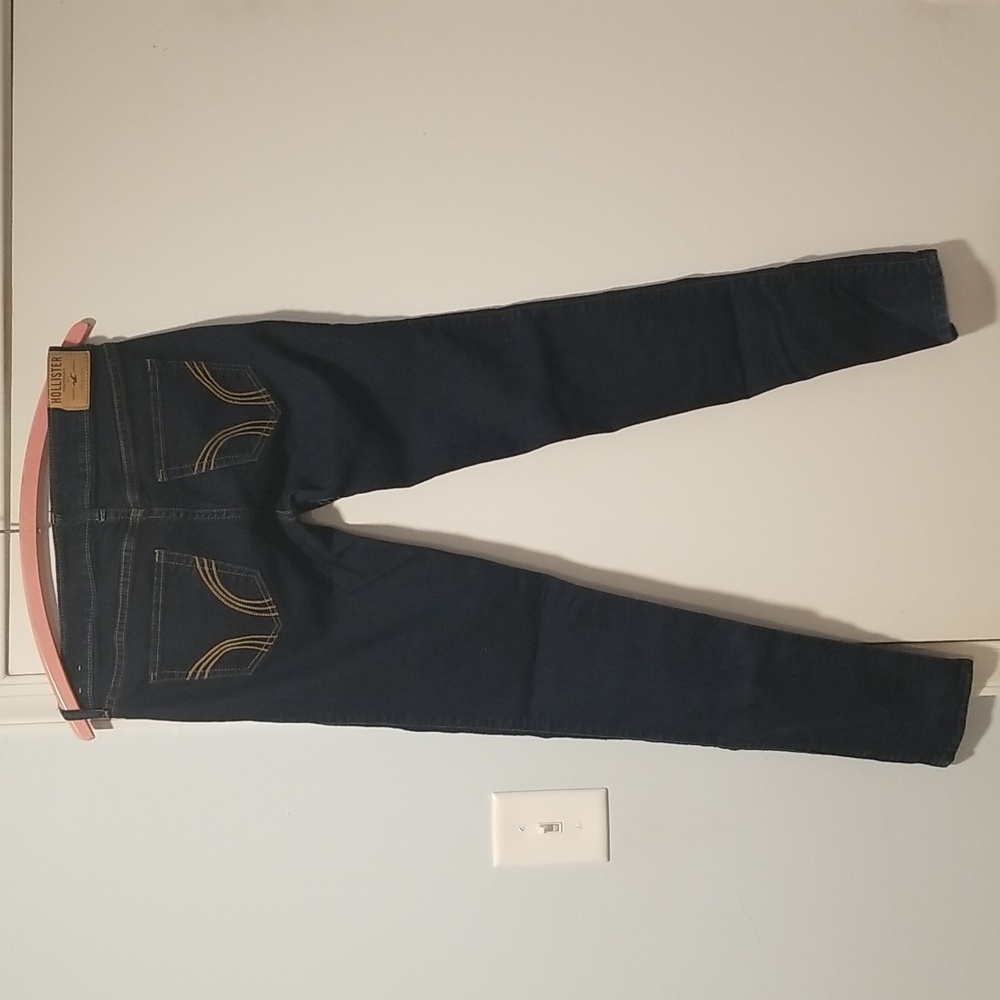 Hollister Dark Wash Jeans - Picture 4 of 13